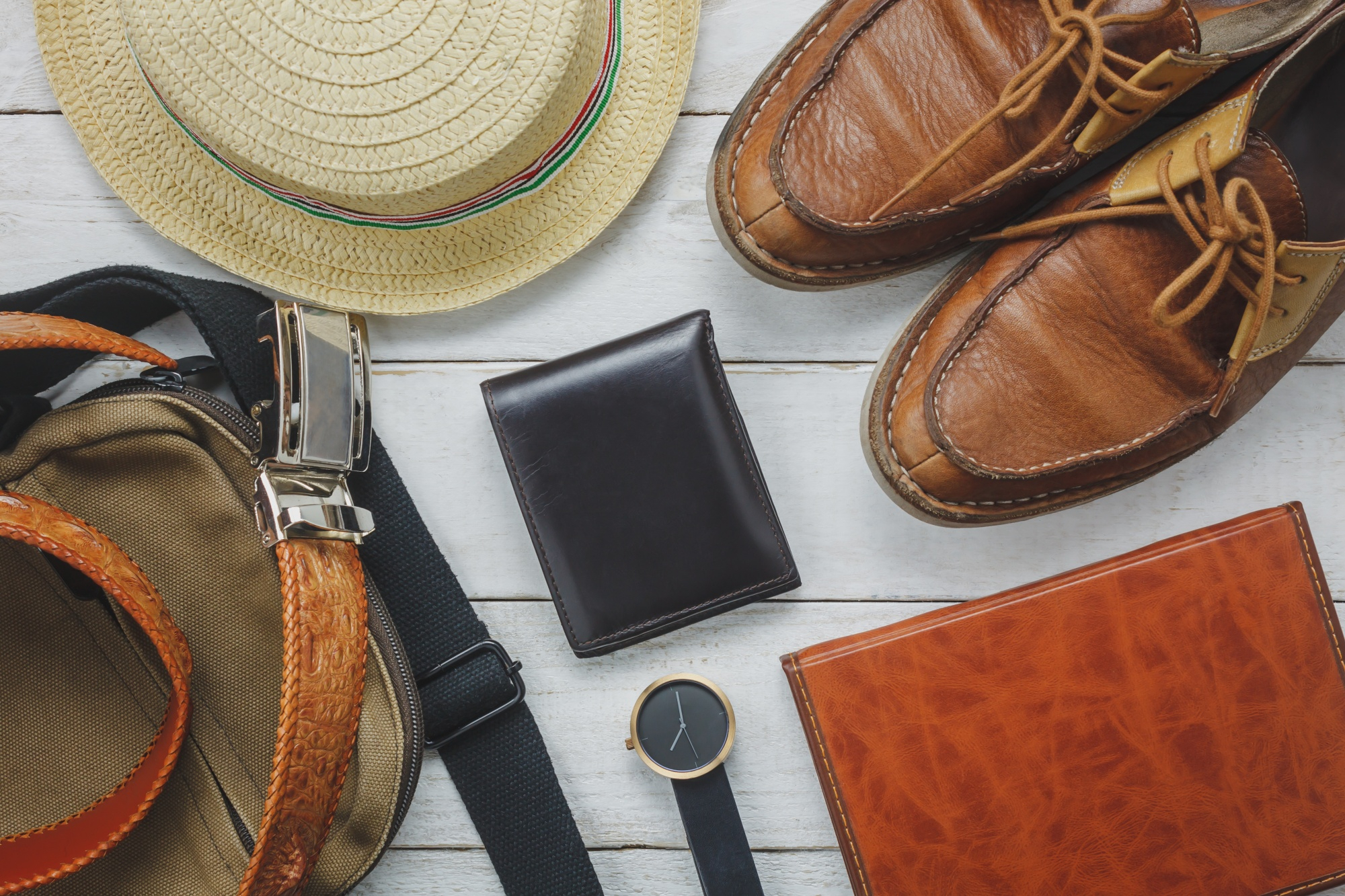 LEATHER GOODS